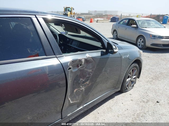 5XXGT4L39LG387041 KIA Optima Lx