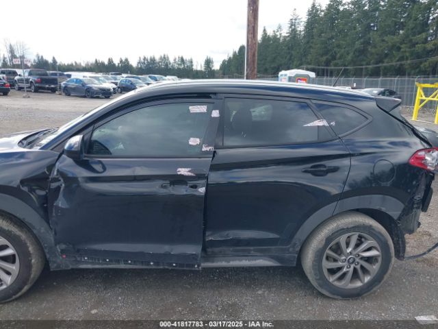 KM8J33A4XHU492339 Hyundai TUCSON SE
