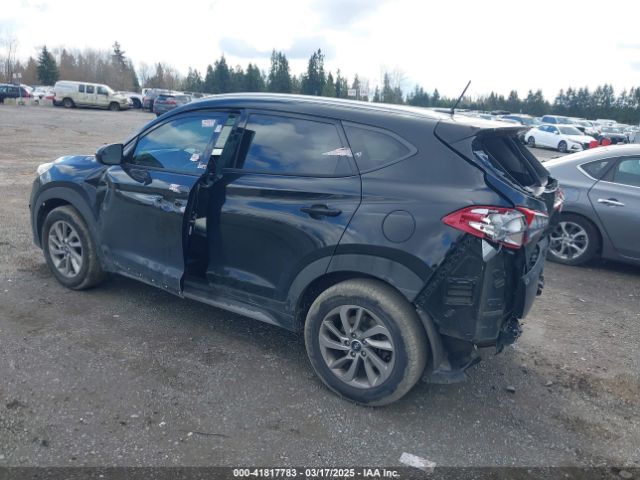 KM8J33A4XHU492339 Hyundai TUCSON SE