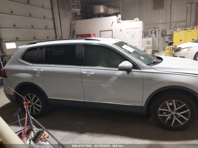 3VV2B7AX9JM201774 Volkswagen Tiguan 2.0t Se/2.0t Sel