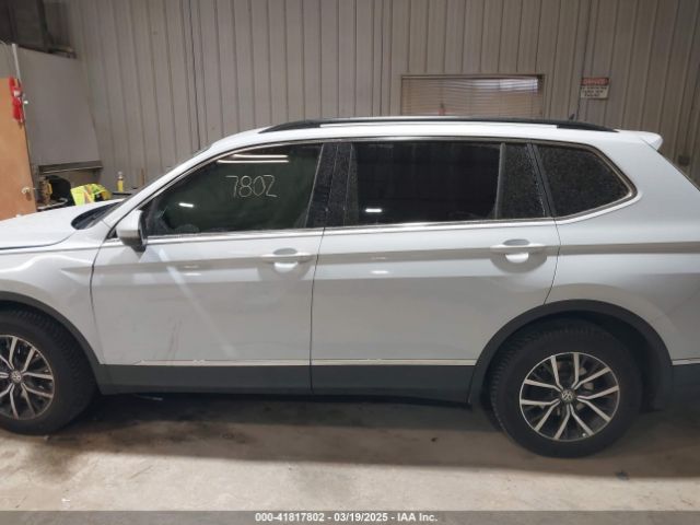 3VV2B7AX9JM201774 Volkswagen Tiguan 2.0t Se/2.0t Sel