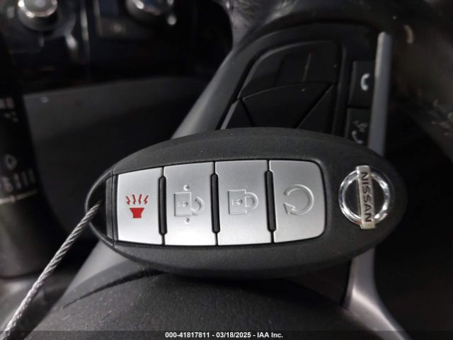 JN8AT2MT5HW145107 Nissan ROGUE SV