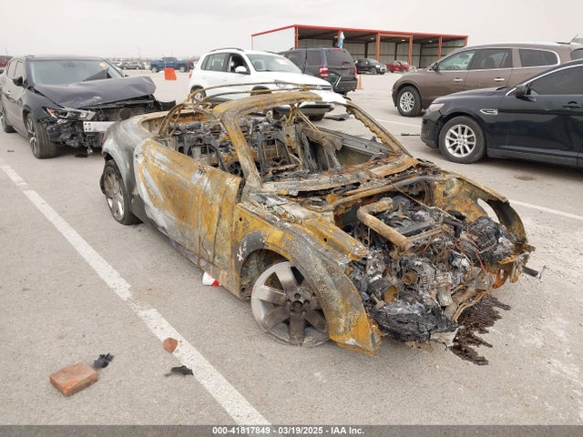 2003 AUDI TT TRUUT28N431015447