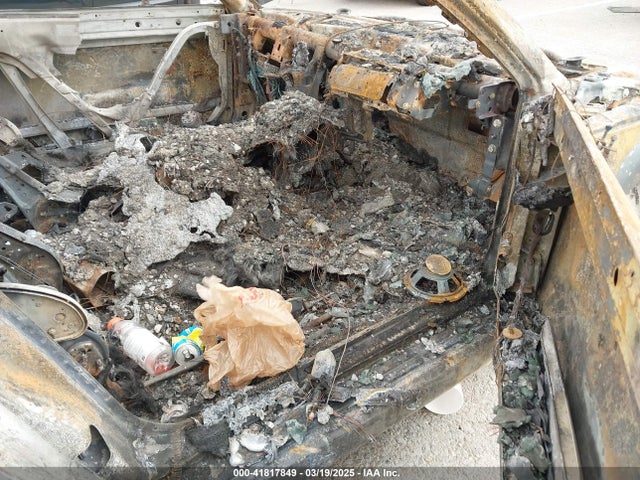 2003 AUDI TT TRUUT28N431015447 Photo 4