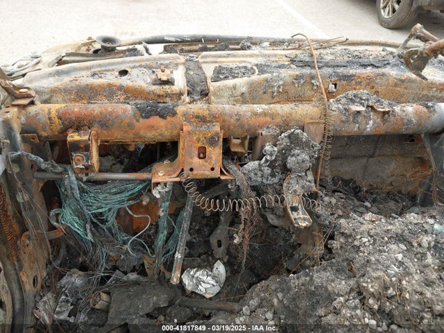 2003 AUDI TT TRUUT28N431015447 Photo 6