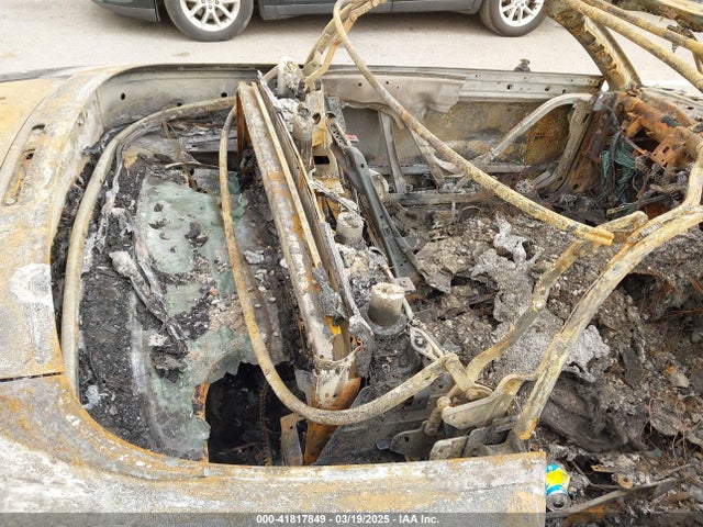 2003 AUDI TT TRUUT28N431015447 Photo 7