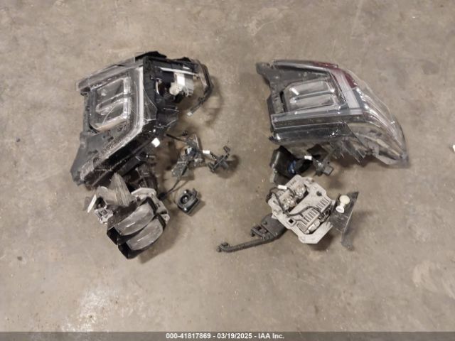 3GTUUGET4NG616787 GMC Sierra 1500 4wd  Short Box Denali
