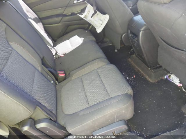 1GNEVFKW9JJ115761 Chevrolet Traverse Ls