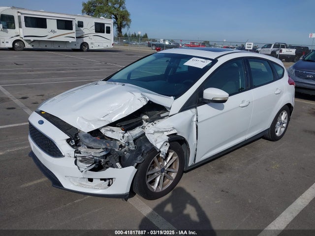 1FADP3K28GL364288 Ford FOCUS SE