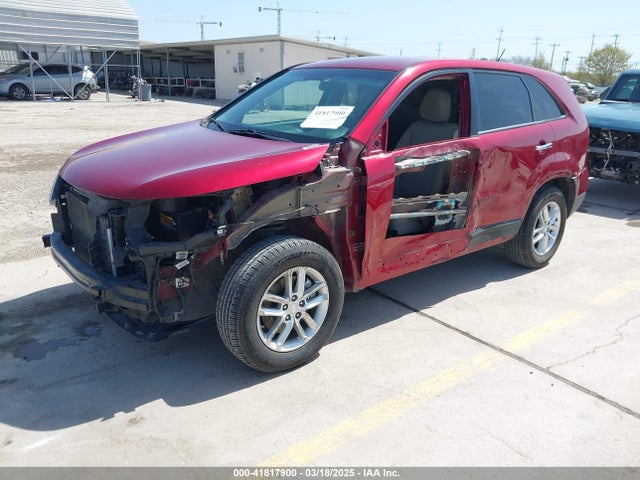 5XYKT3A63FG630456 KIA SORENTO LX
