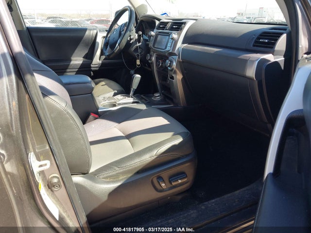 JTEBU5JR5K5616527 Toyota 4runner Sr5 Premium