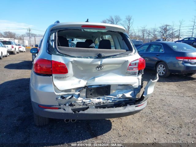 WVGBV7AX1FW568208 Volkswagen TIGUAN S