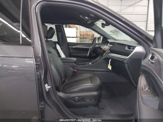 1C4RJKBG3S8634319 Jeep GRAND CHEROKEE L