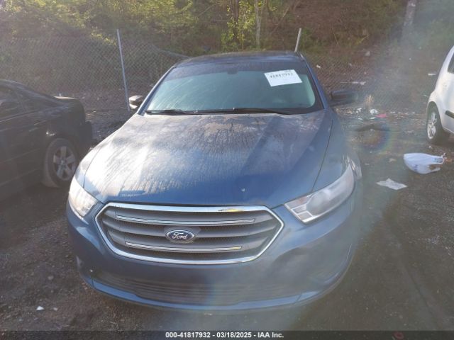 1FAHP2D83JG112297 Ford TAURUS SE