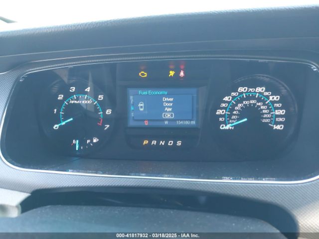 1FAHP2D83JG112297 Ford TAURUS SE