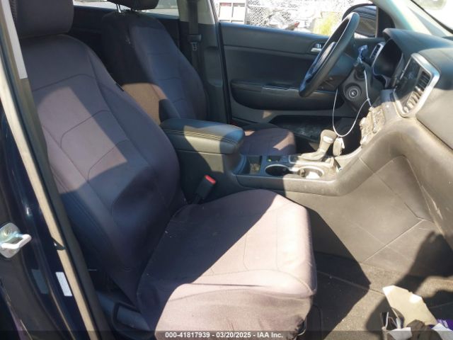 KNDPM3AC2N7015921 KIA Sportage Lx