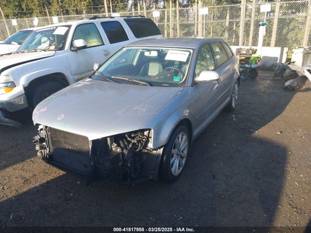 2011 AUDI A3 WAUFEAFM3BA039722 Photo 1