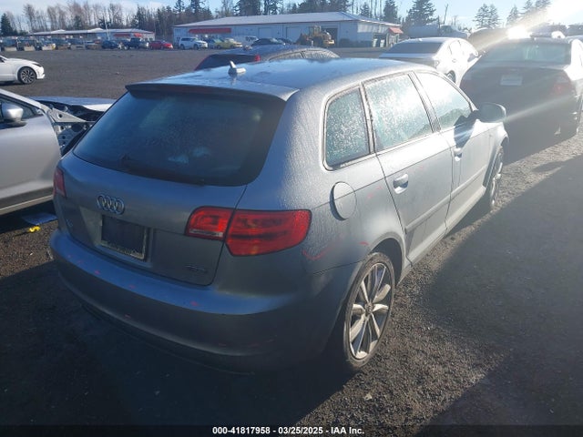 2011 AUDI A3 WAUFEAFM3BA039722 Photo 3