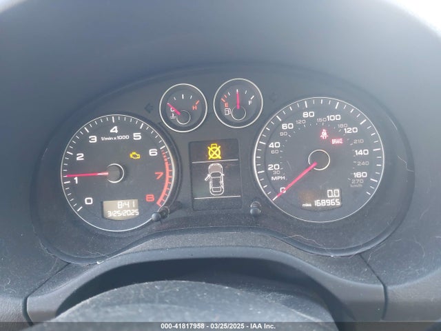 2011 AUDI A3 WAUFEAFM3BA039722 Photo 6
