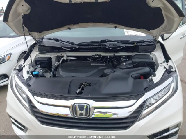 5FNRL6H9XJB052114 Honda Odyssey Elite