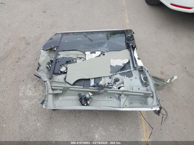 5FNRL6H9XJB052114 Honda Odyssey Elite