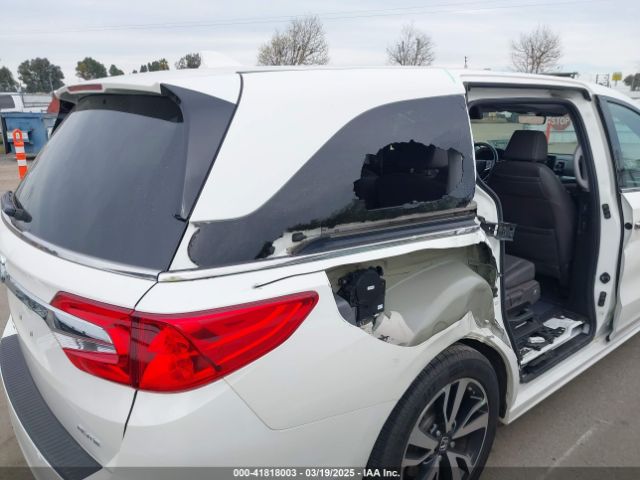 5FNRL6H9XJB052114 Honda Odyssey Elite