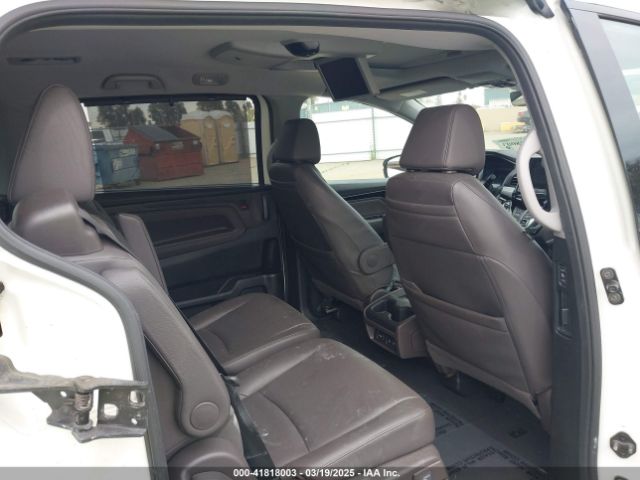 5FNRL6H9XJB052114 Honda Odyssey Elite