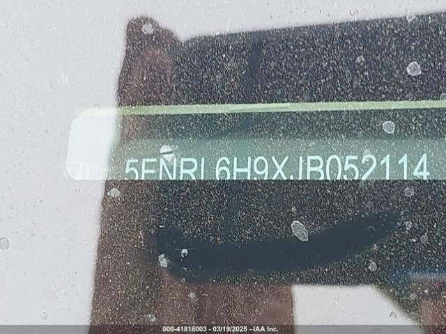 5FNRL6H9XJB052114 Honda Odyssey Elite