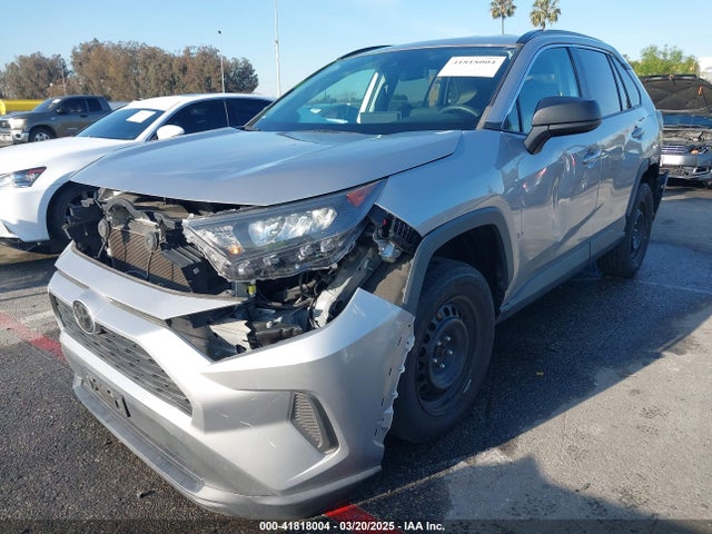 Toyota RAV4 LE 2021 2T3F1RFVXMC196157 Image 2