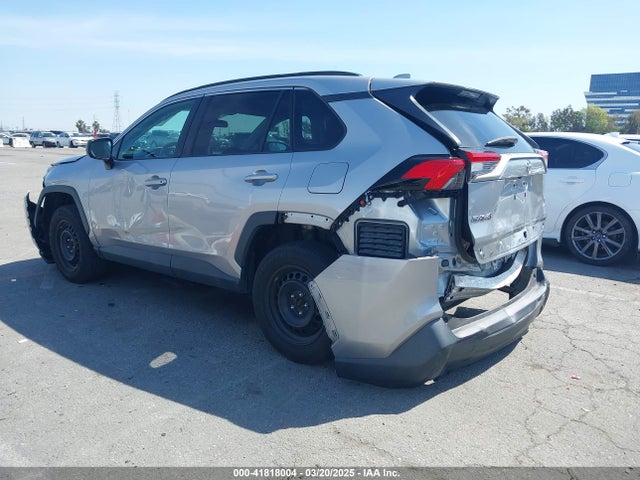 Toyota RAV4 LE 2021 2T3F1RFVXMC196157 Image 3