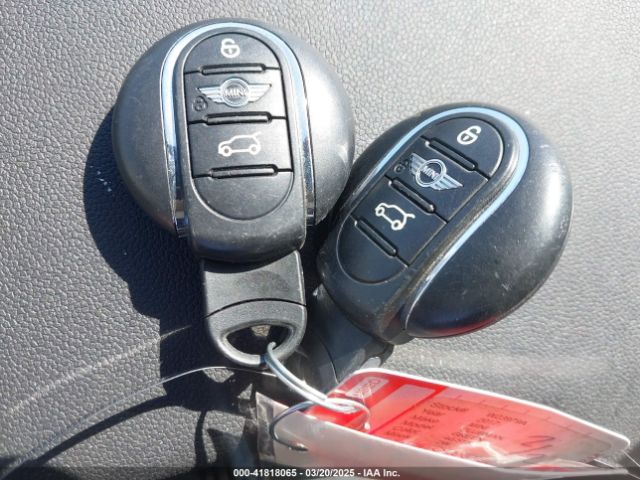 2017 MINI CLUBMAN WMWLU5C59H2E81517 Photo 10