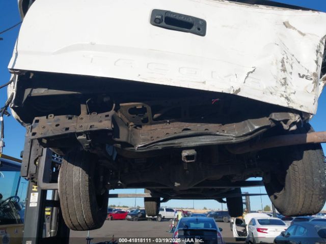 5TFRZ5CN2HX039404 Toyota Tacoma Sr5 V6