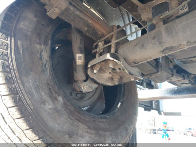 5TFRZ5CN2HX039404 Toyota Tacoma Sr5 V6