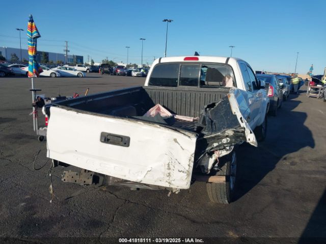 5TFRZ5CN2HX039404 Toyota Tacoma Sr5 V6