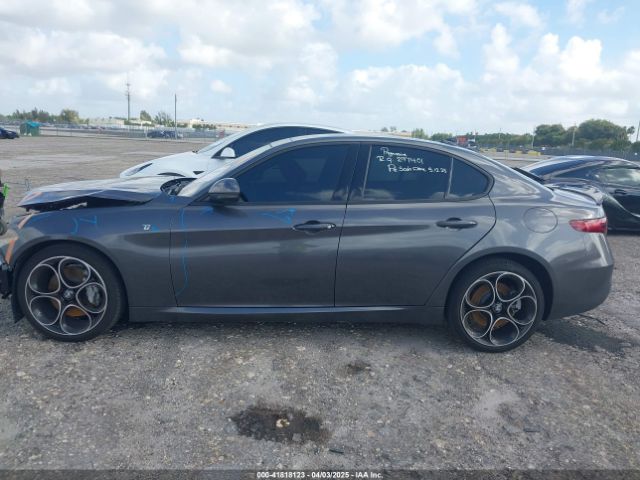 ZARFAMBN1N7656672 Alfa Romeo Giulia Ti Rwd