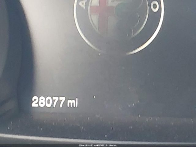 ZARFAMBN1N7656672 Alfa Romeo Giulia Ti Rwd