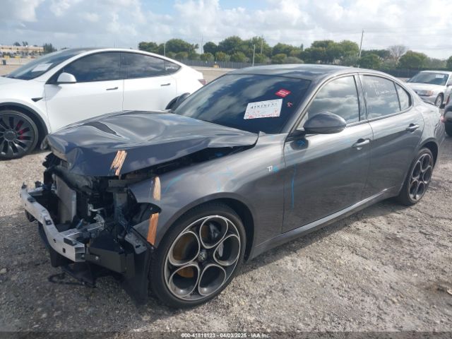ZARFAMBN1N7656672 Alfa Romeo Giulia Ti Rwd