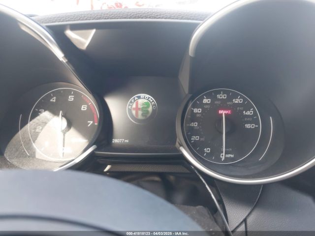 ZARFAMBN1N7656672 Alfa Romeo Giulia Ti Rwd