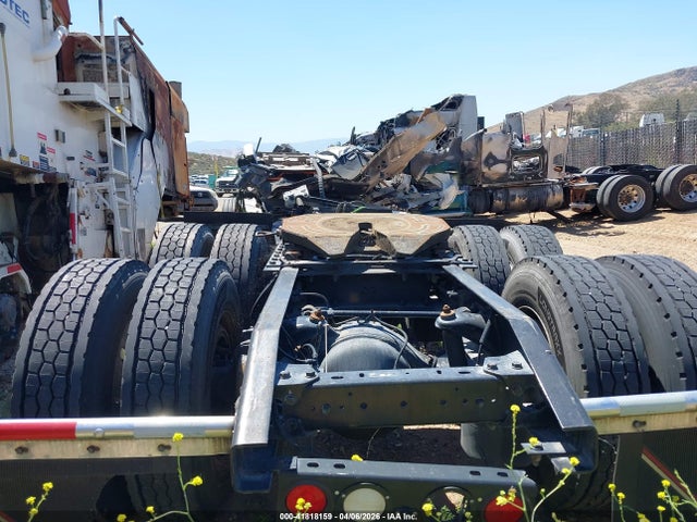 2016 KENWORTH CONSTRUCTION 1XKYD49X8GJ475581 Photo 7