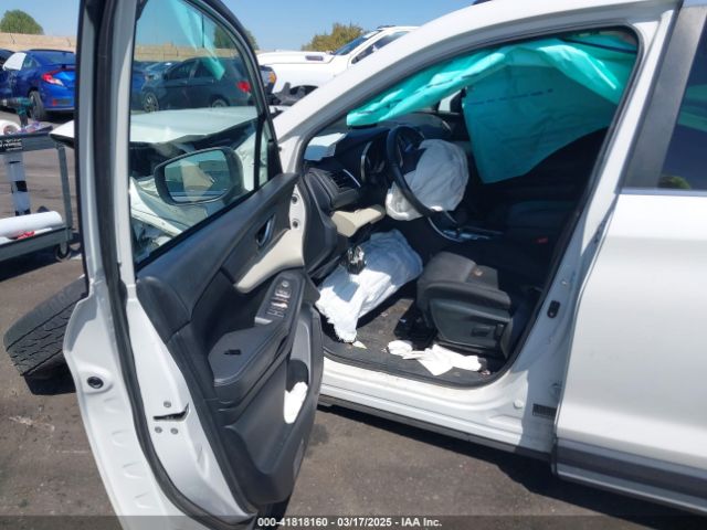 4S4WMAFDXK3453733 Subaru Ascent Premium