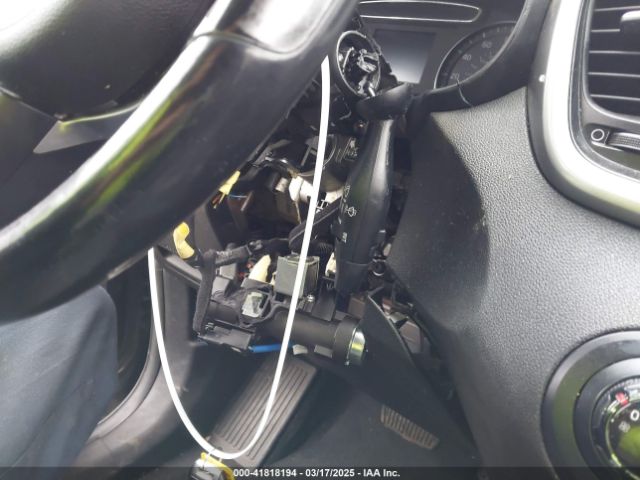 5XYPG4A33GG133219 KIA Sorento 2.4l Lx