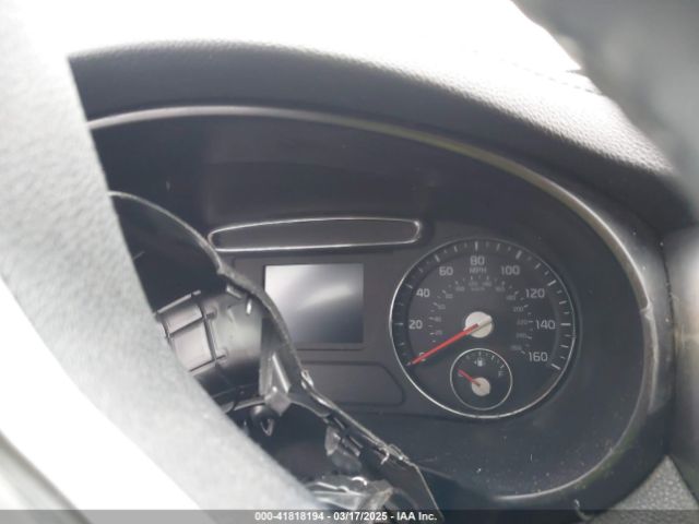5XYPG4A33GG133219 KIA Sorento 2.4l Lx