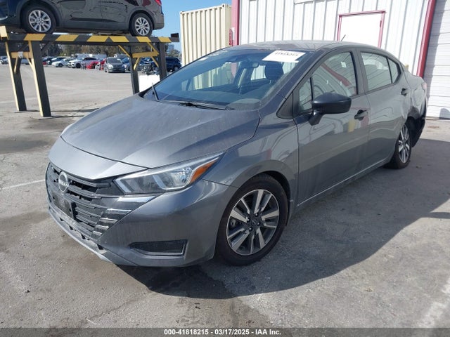 Nissan Versa 2024 3N1CN8DV9RL818963 Image 2