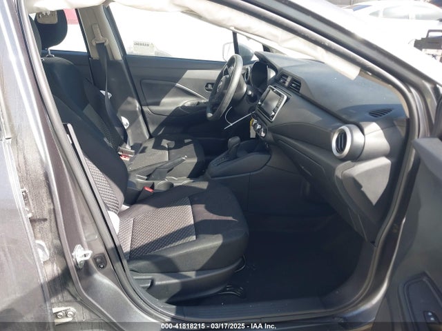 Nissan Versa 2024 3N1CN8DV9RL818963 Image 5