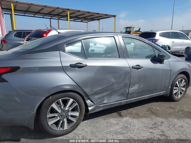 Nissan Versa 2024 3N1CN8DV9RL818963 Image 6
