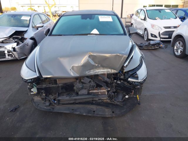 KMHL34JJ8PA058988 Hyundai Sonata Hybrid Sel