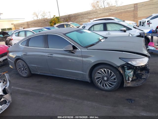 KMHL34JJ8PA058988 Hyundai Sonata Hybrid Sel