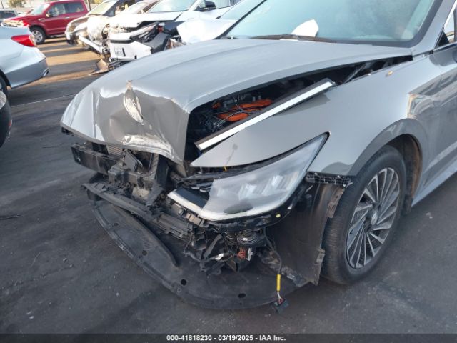 KMHL34JJ8PA058988 Hyundai Sonata Hybrid Sel