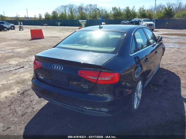 41818231 :رقم المزاد ، WAUFFAFL9FN012169 vin ، 2015 Audi A4 2.0t Premium مزاد بيع