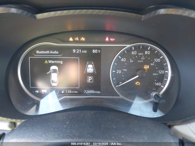 3N1CN8EV9ML885716 Nissan Versa Sv Xtronic Cvt